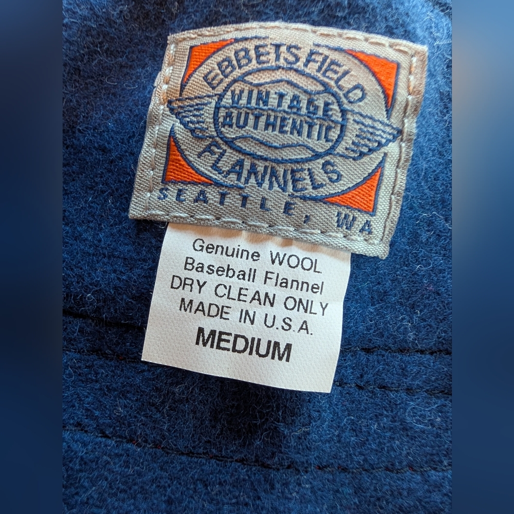 NWOT %100 Wool Ebbets Field Baseball Flannel Jersey Medium Blue Red Cream - Picture 4 of 6